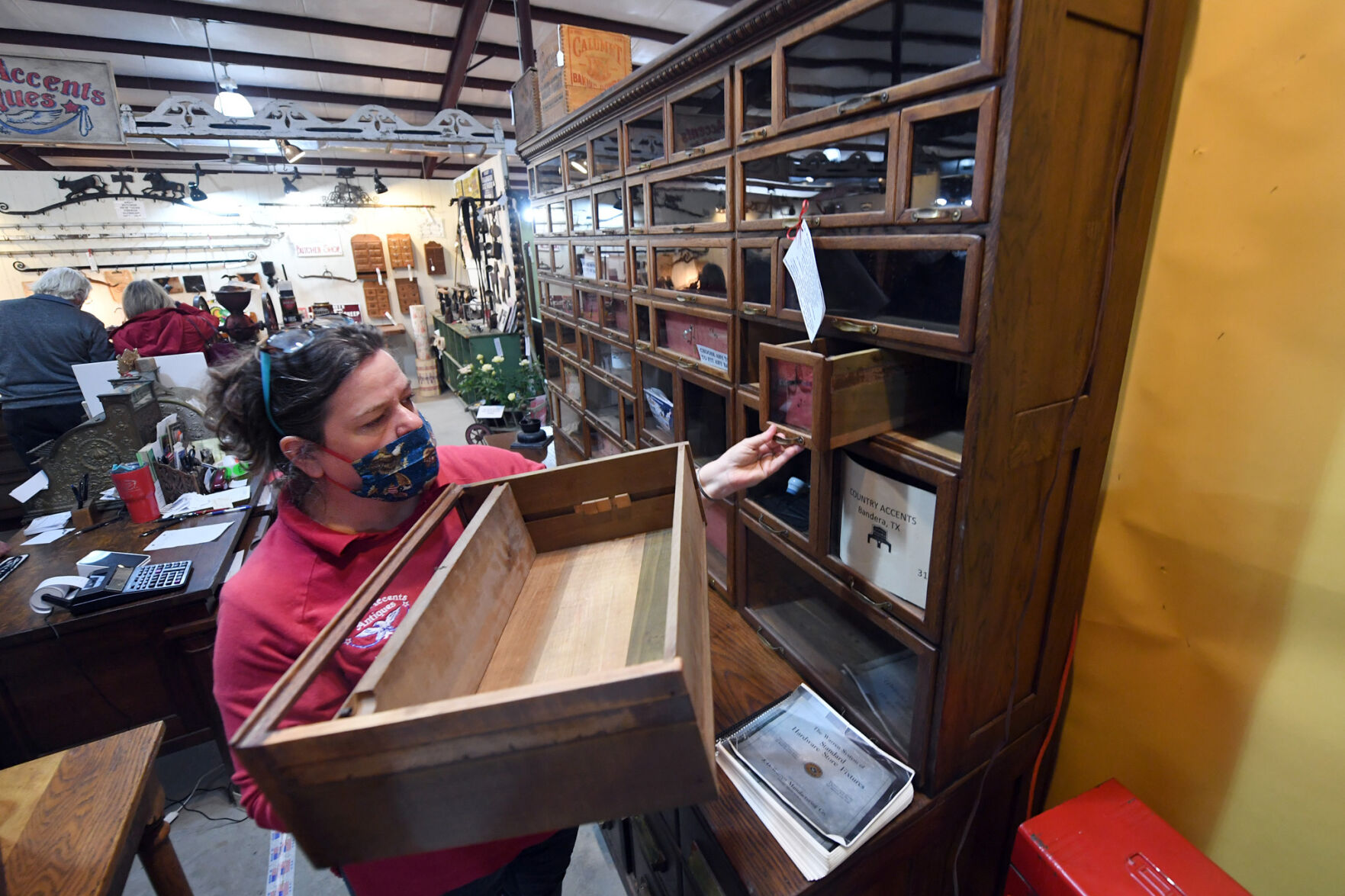 Round Top Antiques Fair
